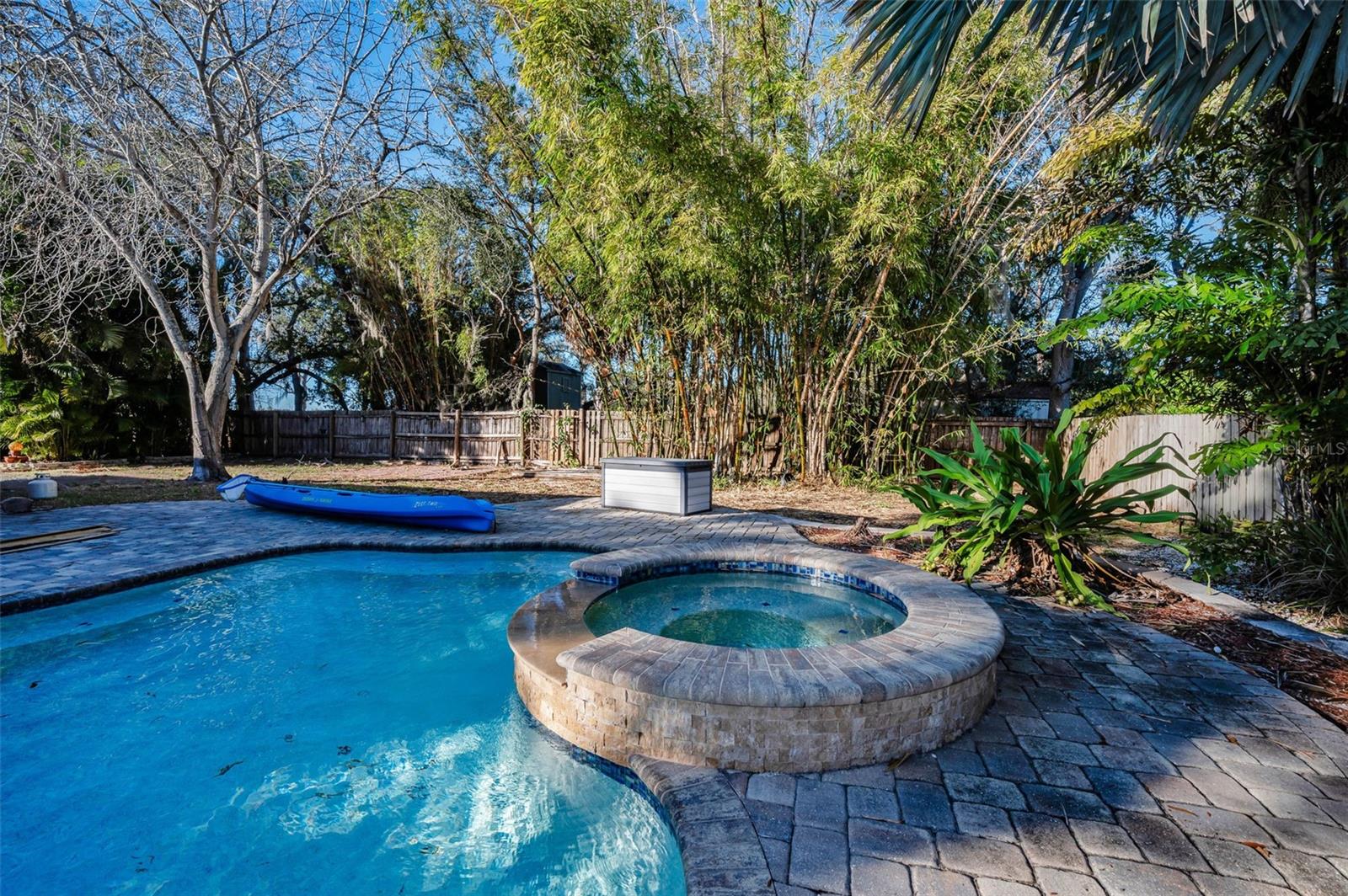 Listing photo id 21 for 406 Orchid Lane