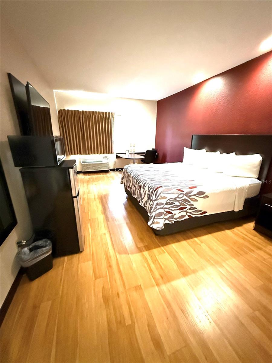 Image 6 of 7 For 120 40th Avenue