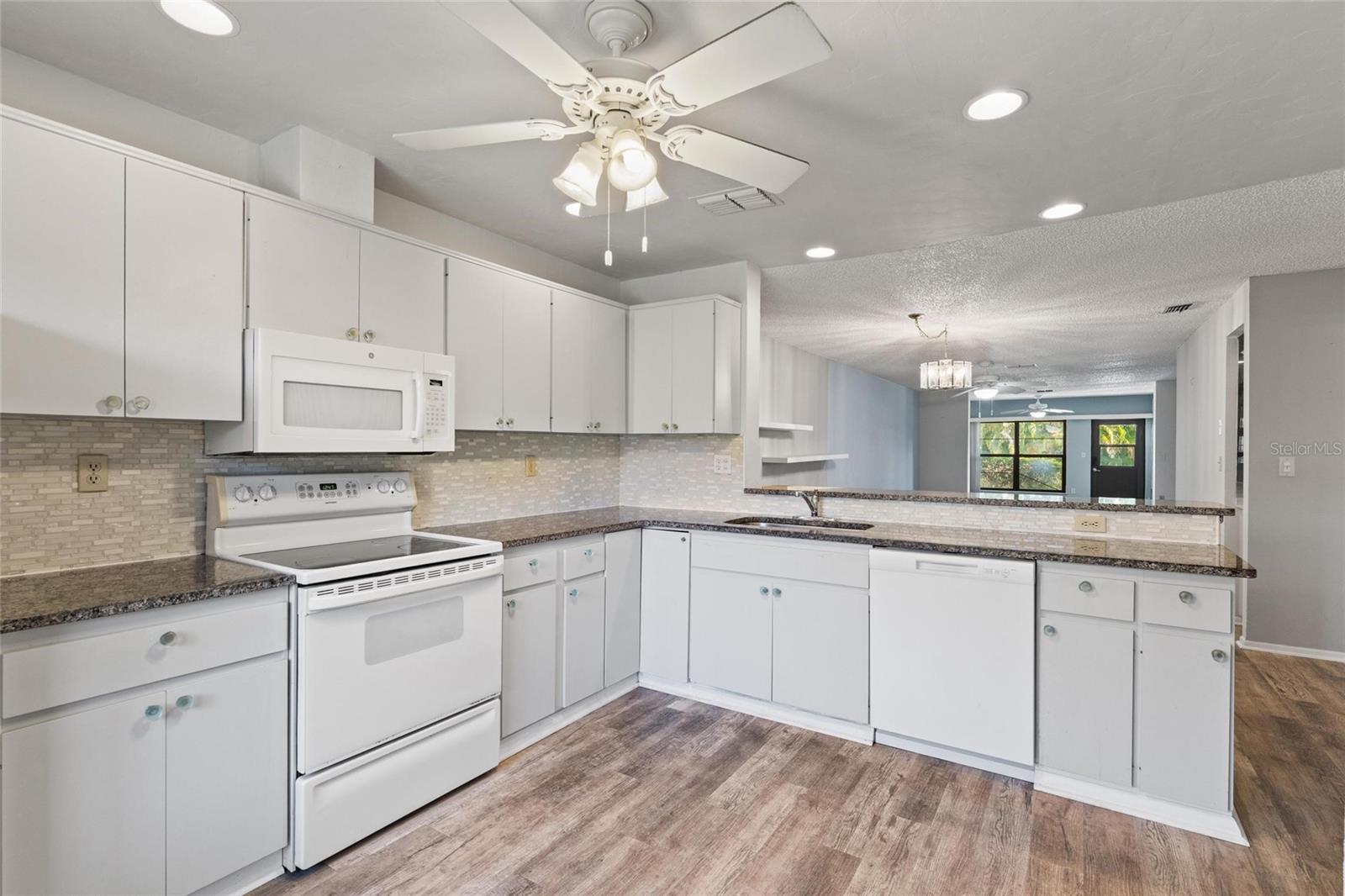 Image 6 of 24 For 19029 Us Highway 19 Highway N 24c