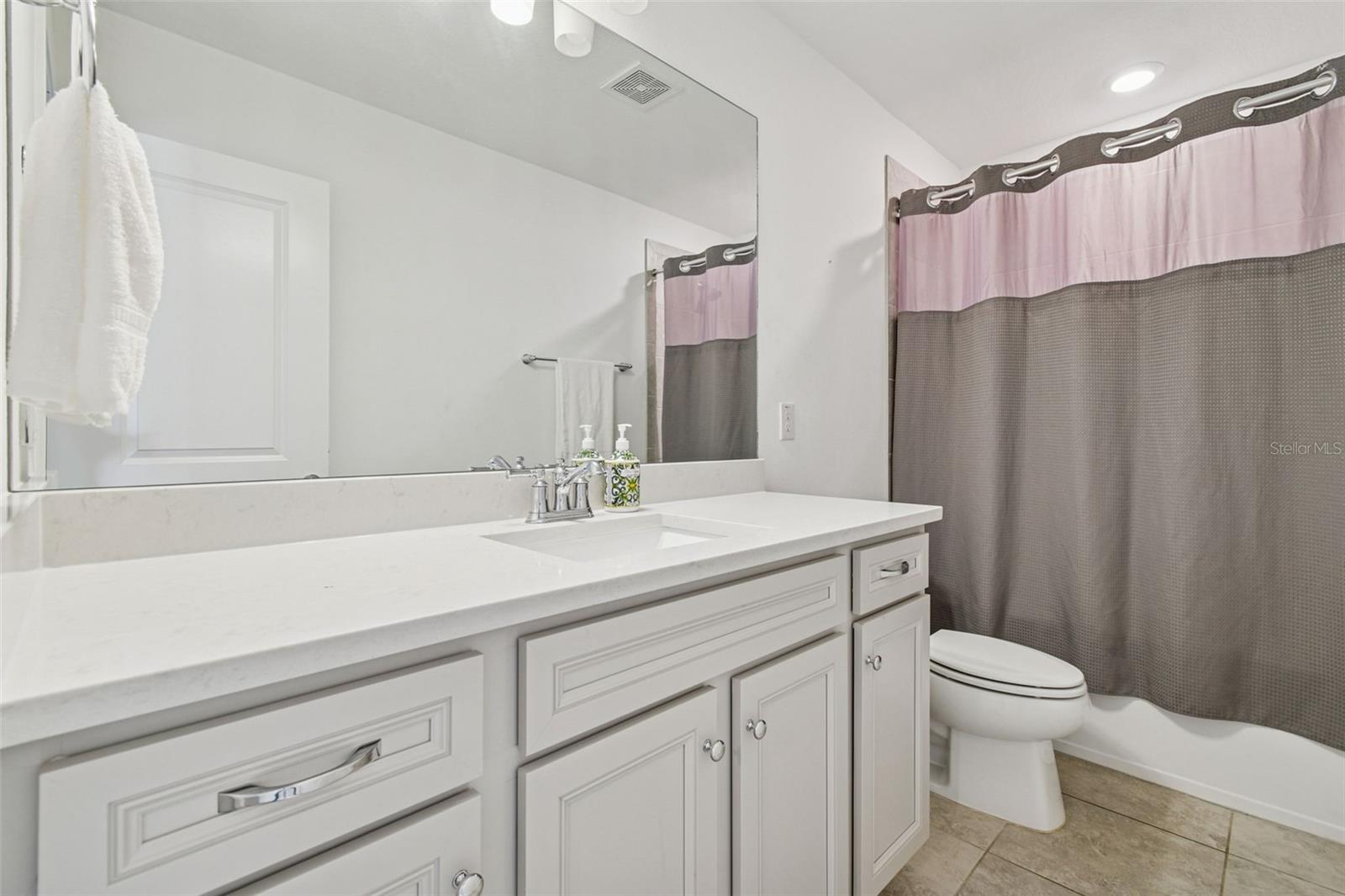 Image 33 of 63 For 14161 Hammock Crest Way