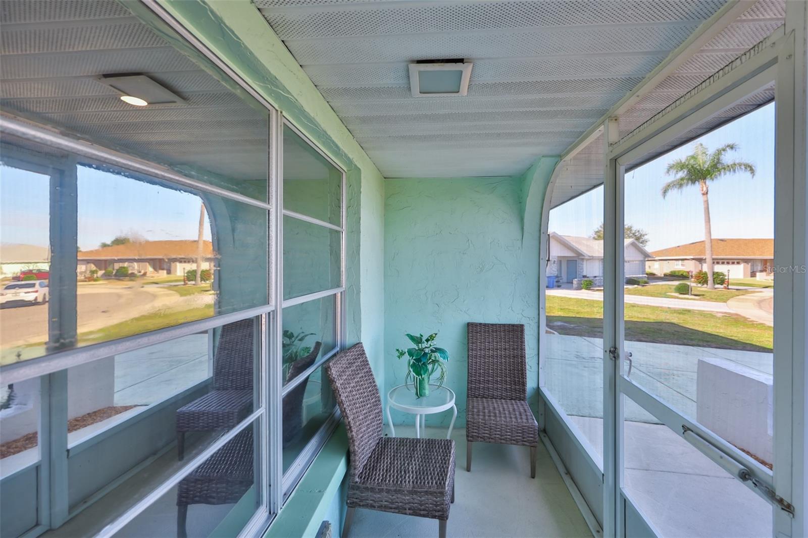 Image 3 of 41 For 325 Green Manor Drive