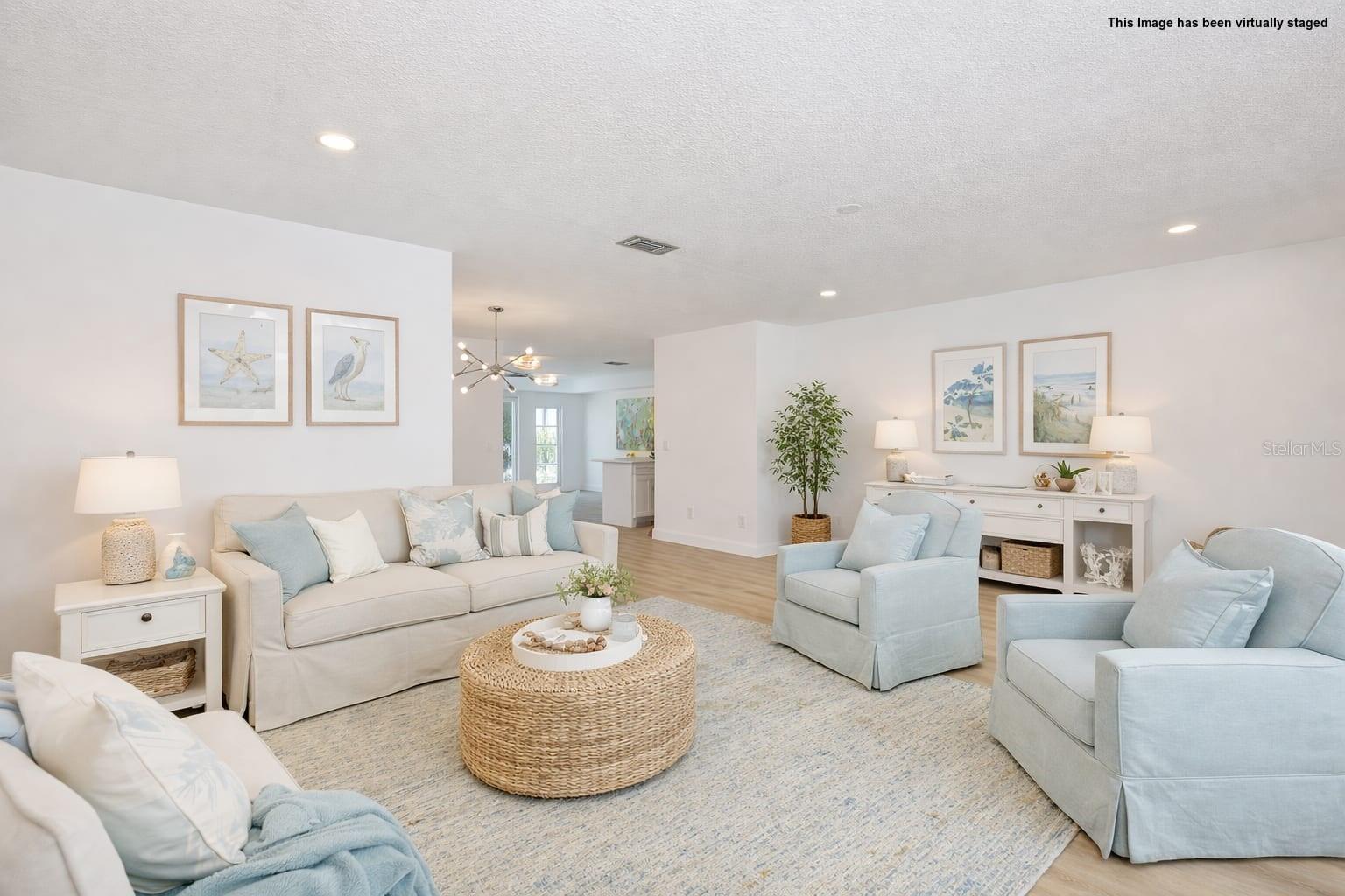 Image 7 of 41 For 325 Green Manor Drive