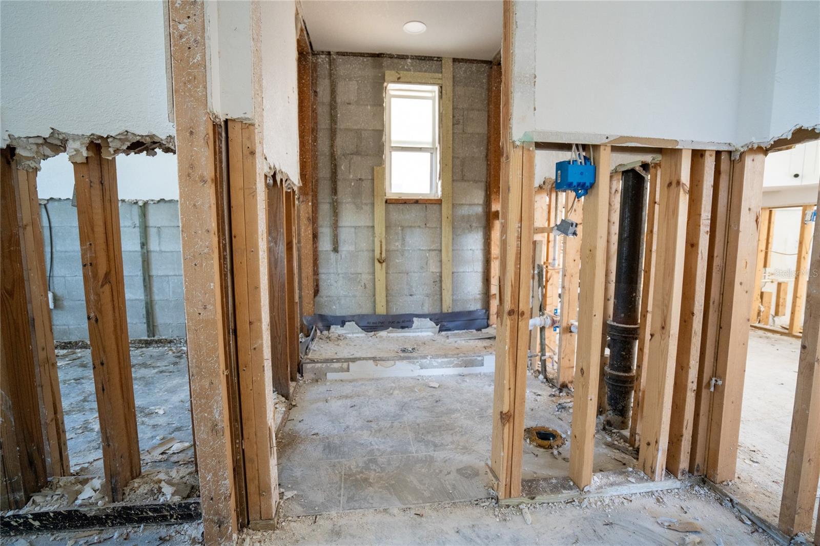 Image 15 of 37 For 7951 Gulf Boulevard