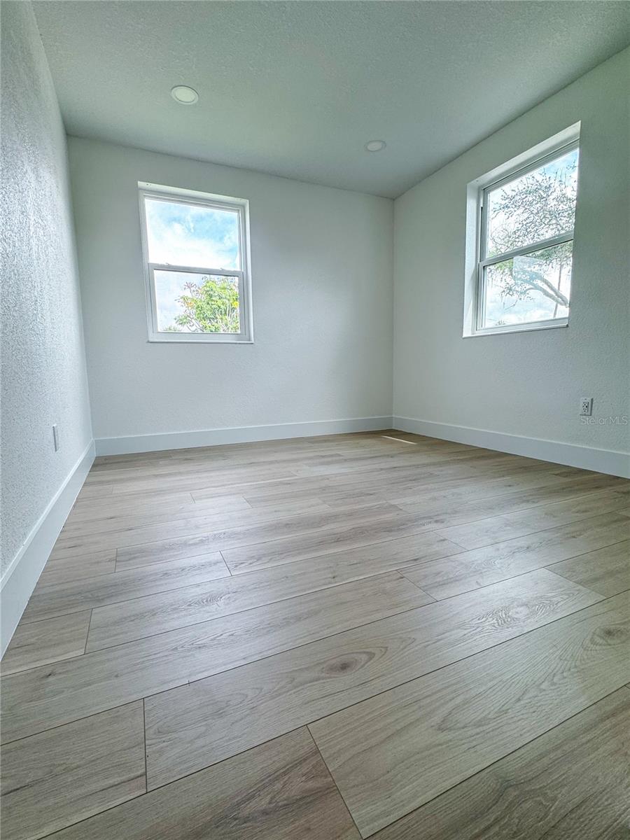 Image 34 of 37 For 7951 Gulf Boulevard