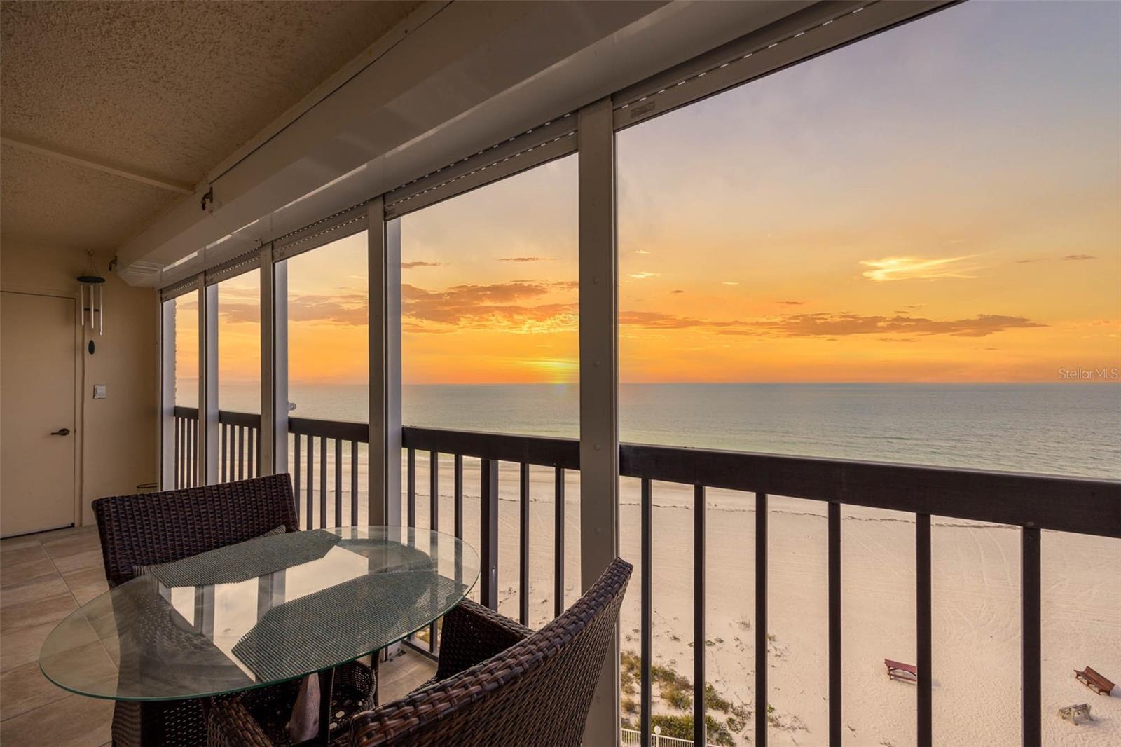 Image 16 of 30 For 19450 Gulf Boulevard 705