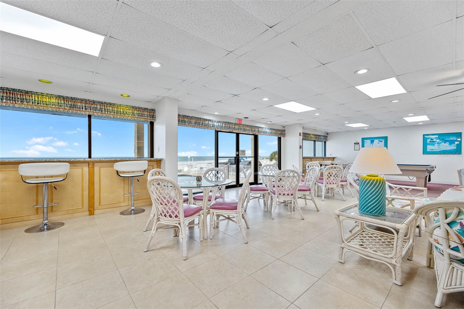 Image 27 of 30 For 19450 Gulf Boulevard 705