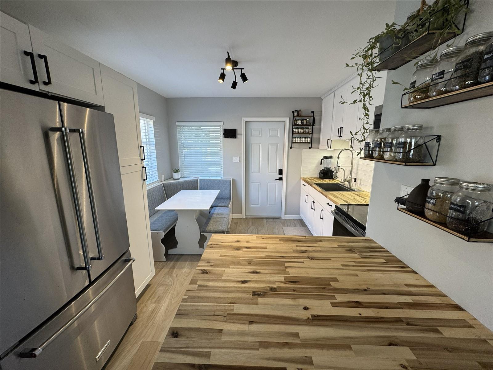 Image 13 of 24 For 1863 Pasadena Drive