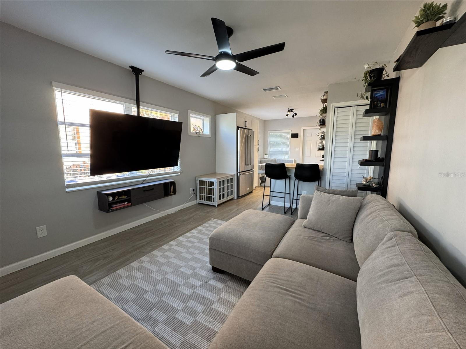 Image 14 of 24 For 1863 Pasadena Drive