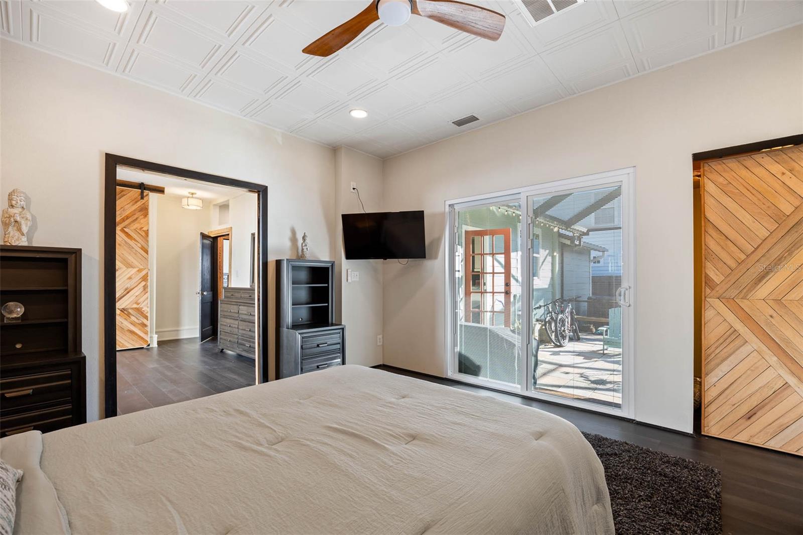 Image 24 of 46 For 3510 Leona Street