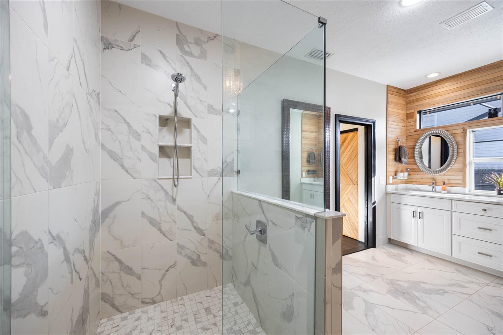 Image 27 of 46 For 3510 Leona Street