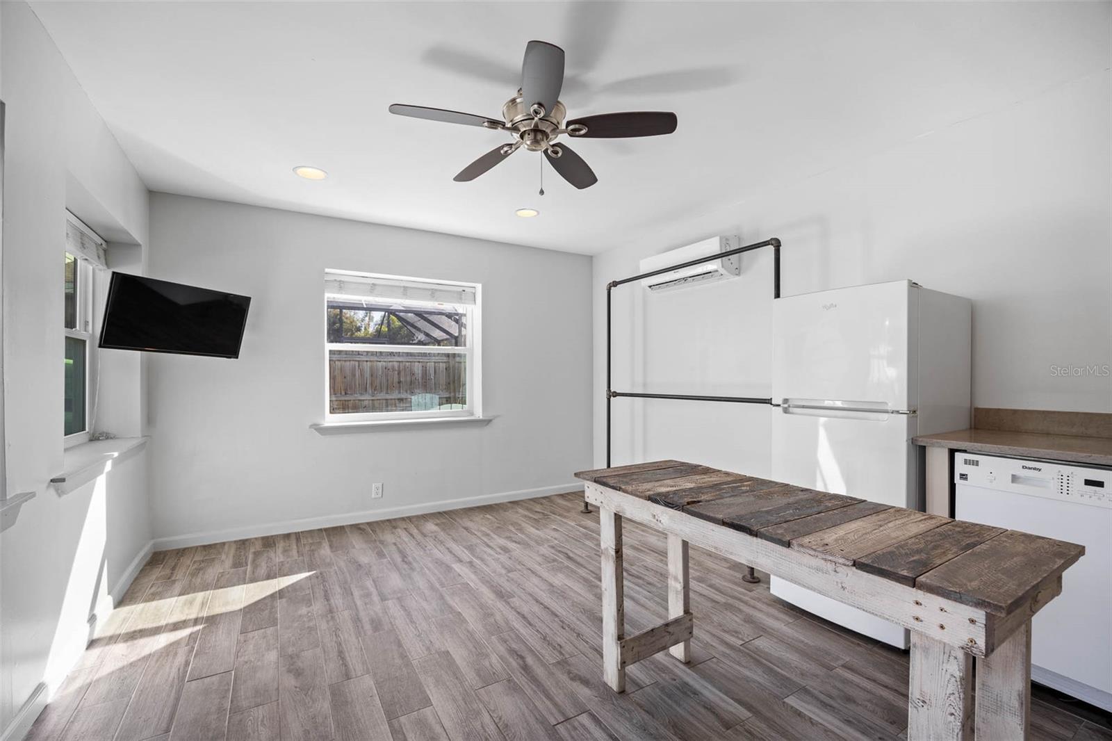 Image 31 of 46 For 3510 Leona Street