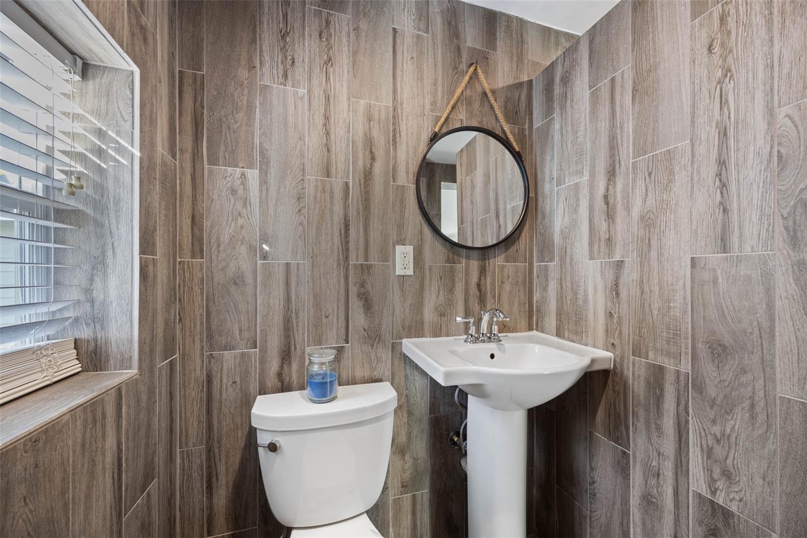 Image 35 of 46 For 3510 Leona Street