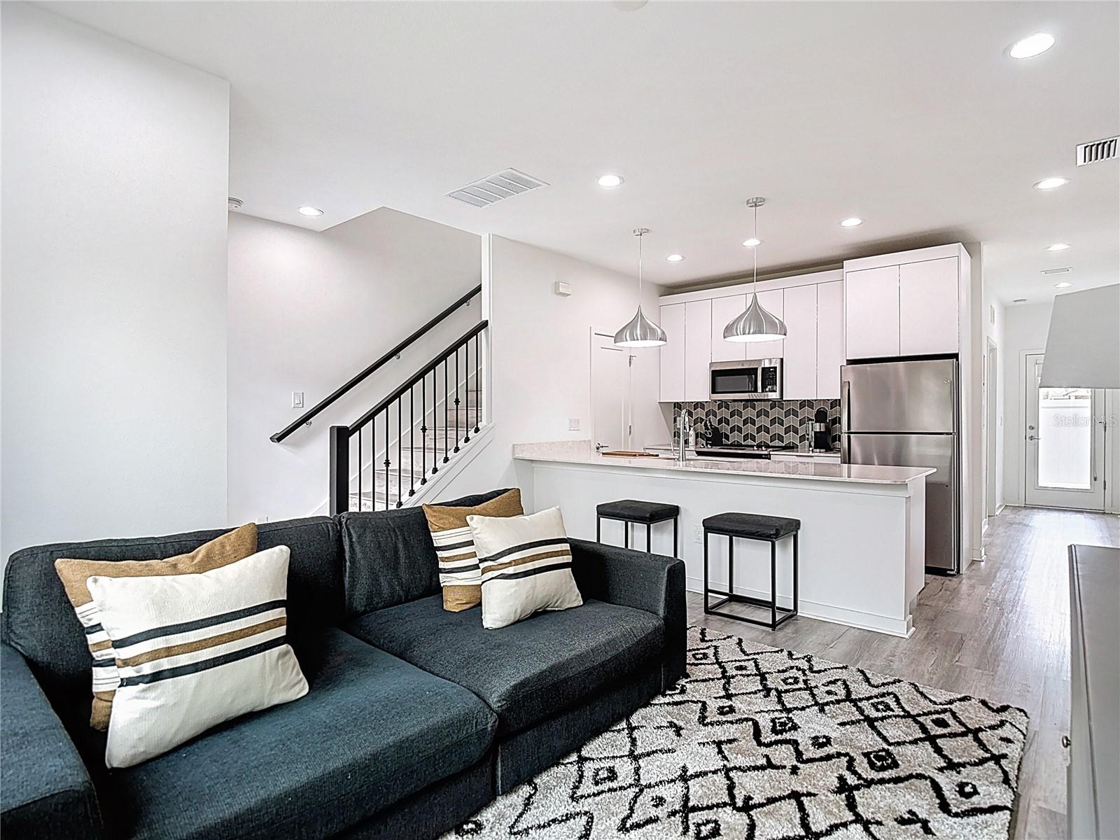 Image 17 of 61 For 2108 22nd Avenue 1