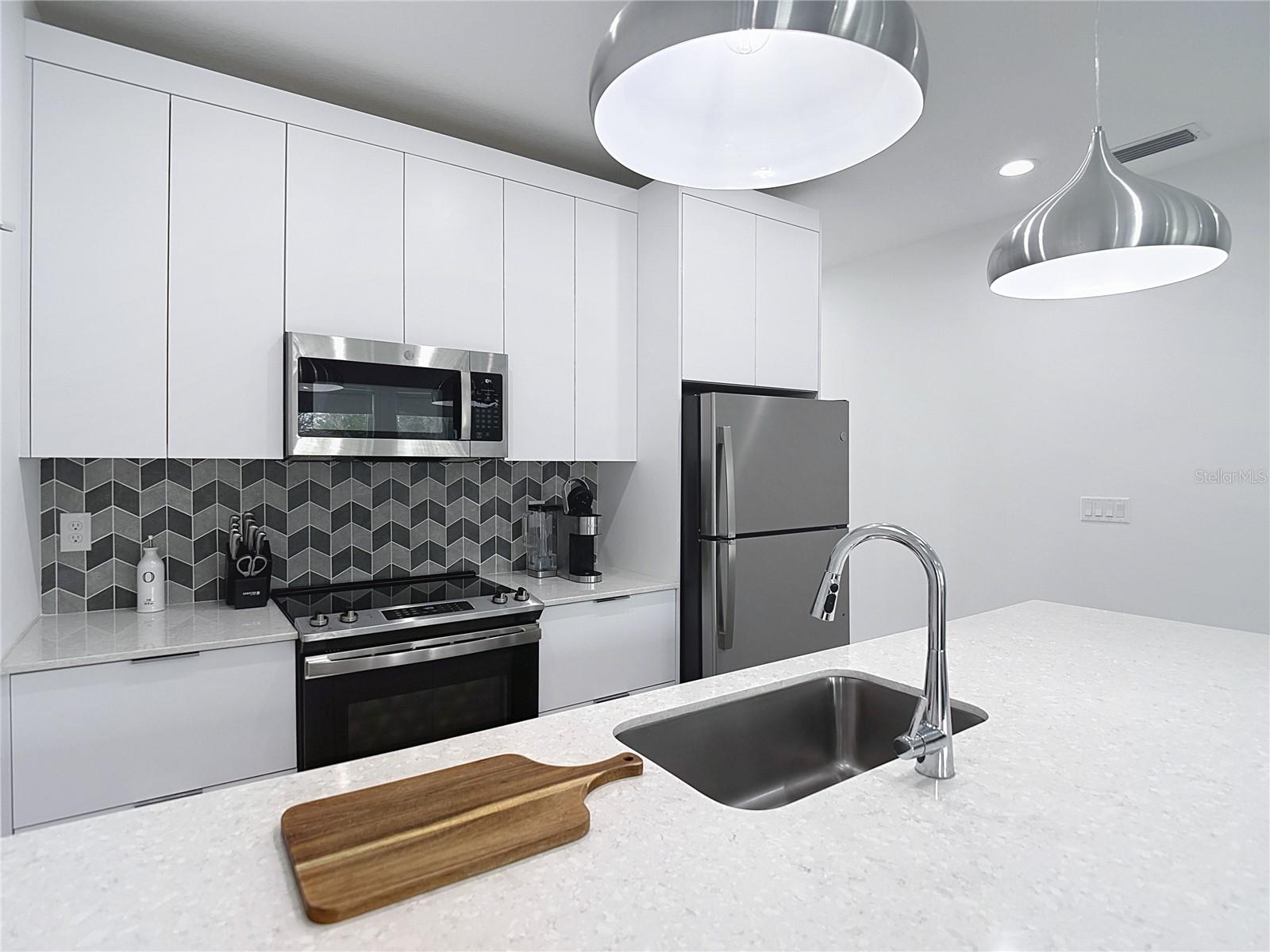 Image 20 of 61 For 2108 22nd Avenue 1