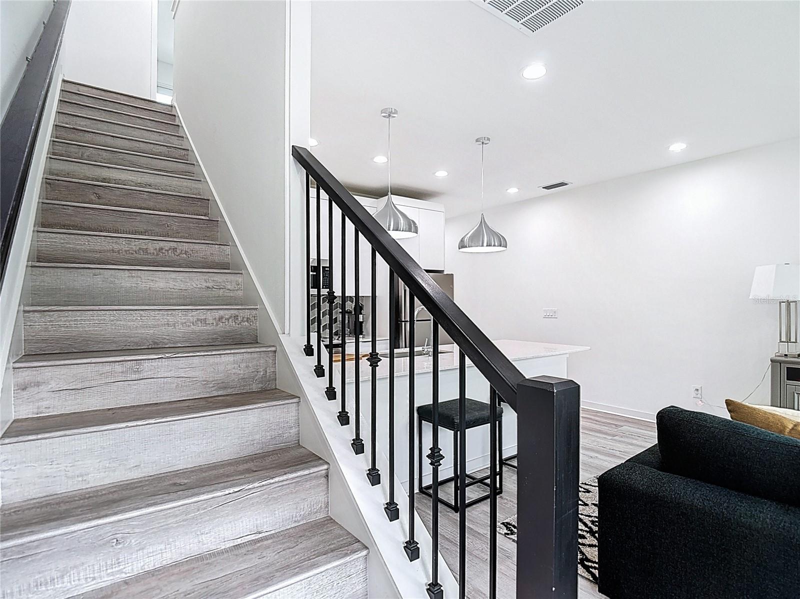 Image 25 of 61 For 2108 22nd Avenue 1