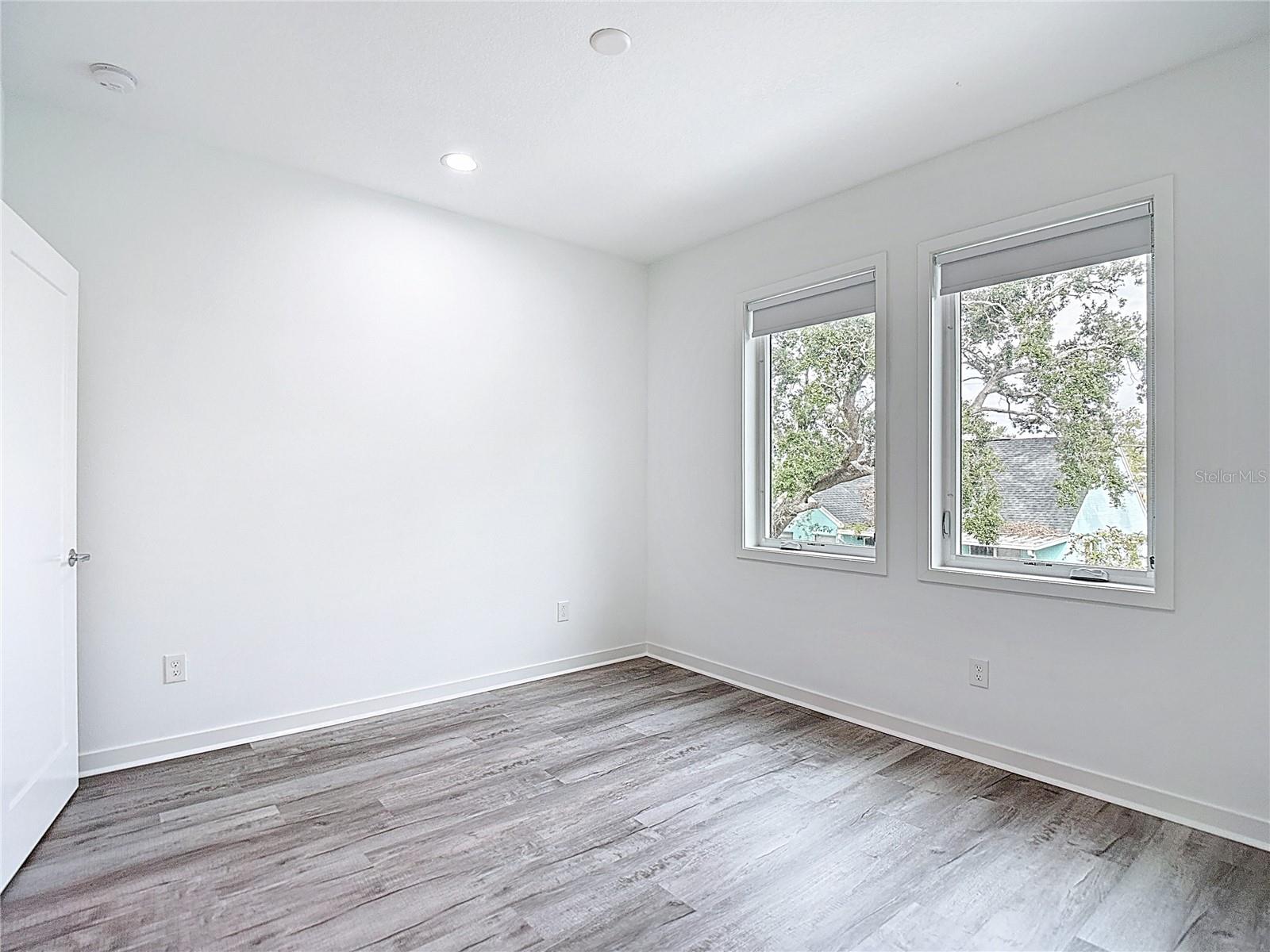 Image 38 of 61 For 2108 22nd Avenue 1