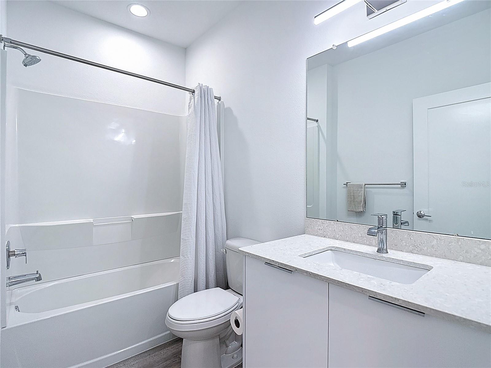 Image 46 of 61 For 2108 22nd Avenue 1