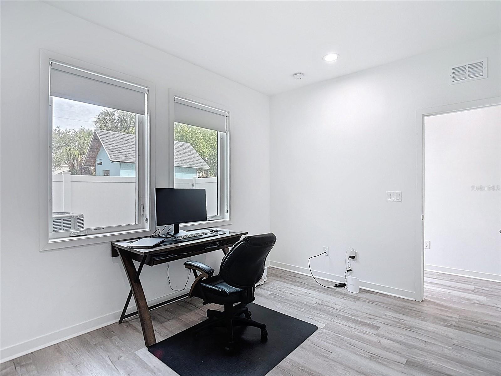 Image 51 of 61 For 2108 22nd Avenue 1