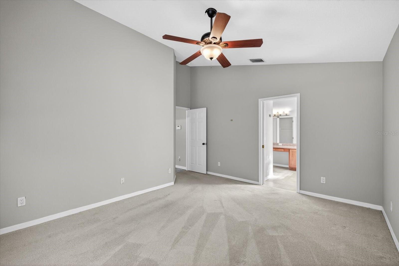 Image 34 of 43 For 12705 Westwood Lakes Boulevard