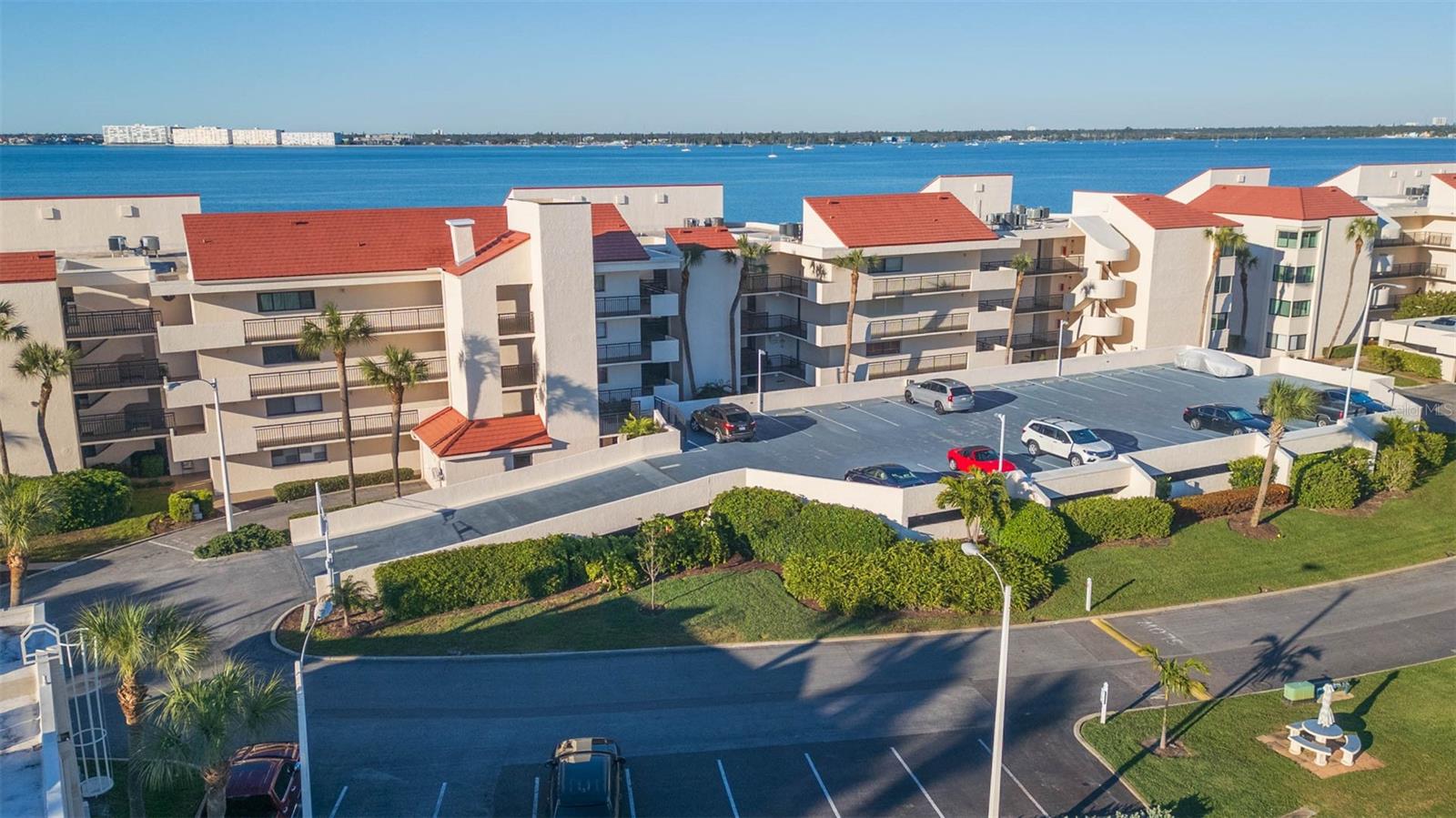 Image 32 of 38 For 5633 Puerta Del Sol Boulevard S 208