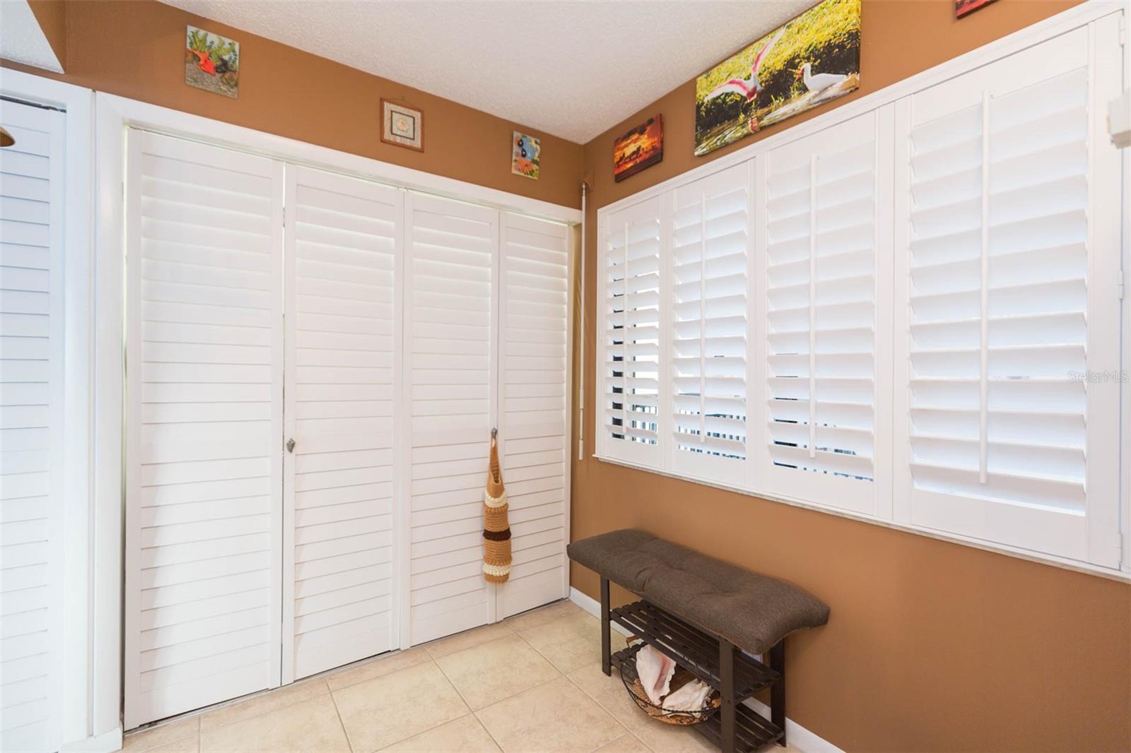 Image 7 of 38 For 5633 Puerta Del Sol Boulevard S 208