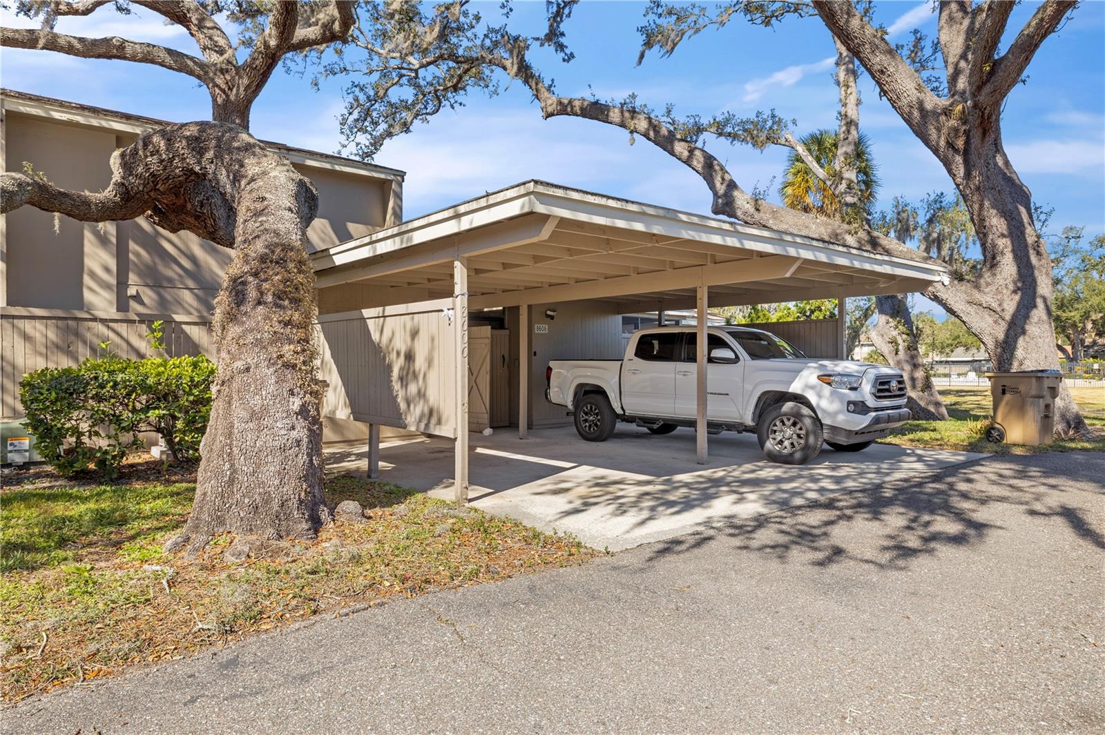 Image 54 of 58 For 8606 Palm Lane