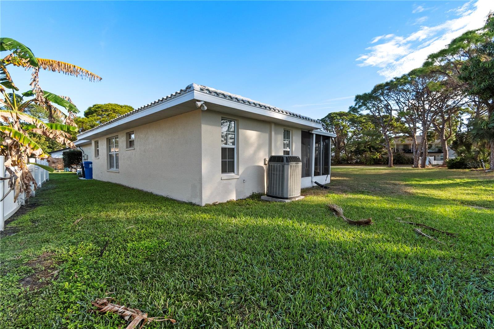 Image 5 of 44 For 2500 62nd Avenue