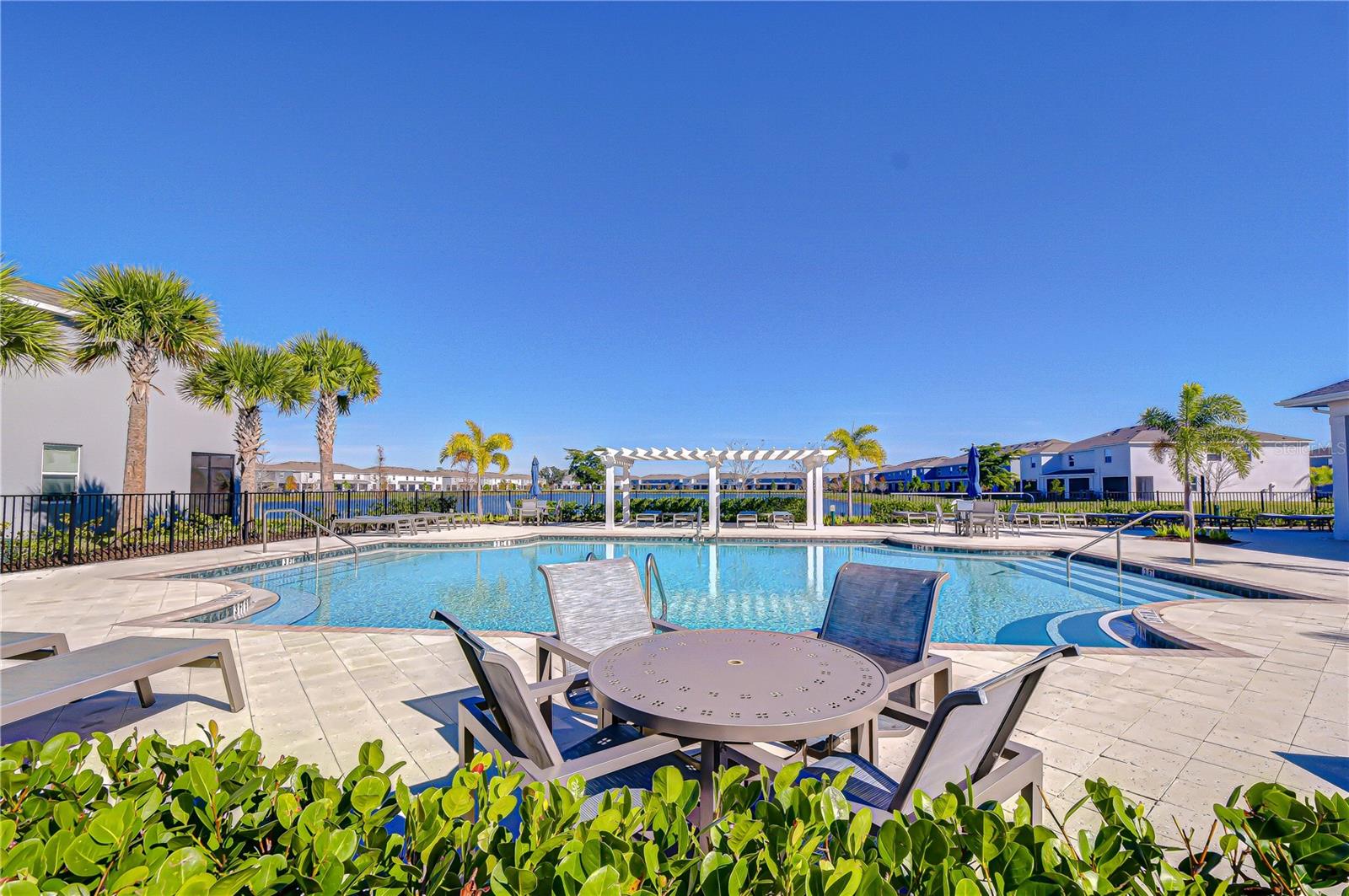 Image 27 of 31 For 219 Mangrove Shade Circle