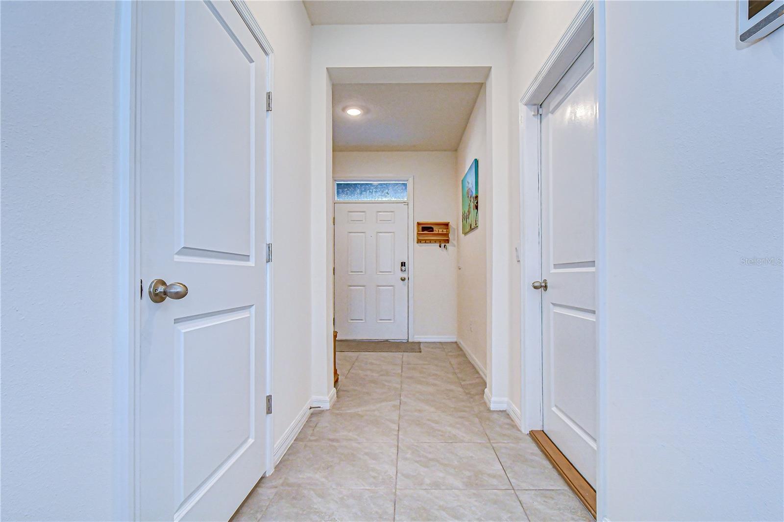 Image 4 of 31 For 219 Mangrove Shade Circle