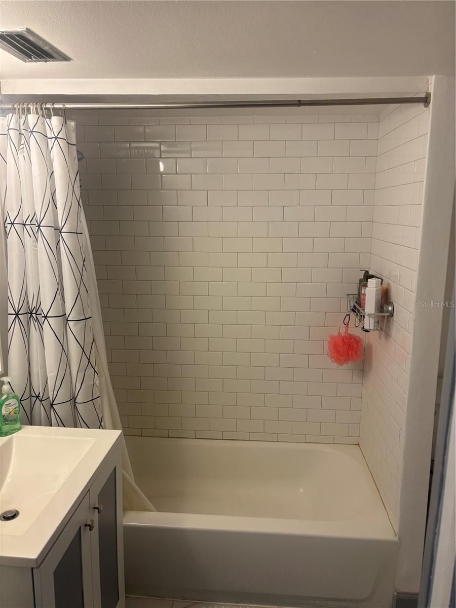 Image 12 of 26 For 8125 52nd Way N