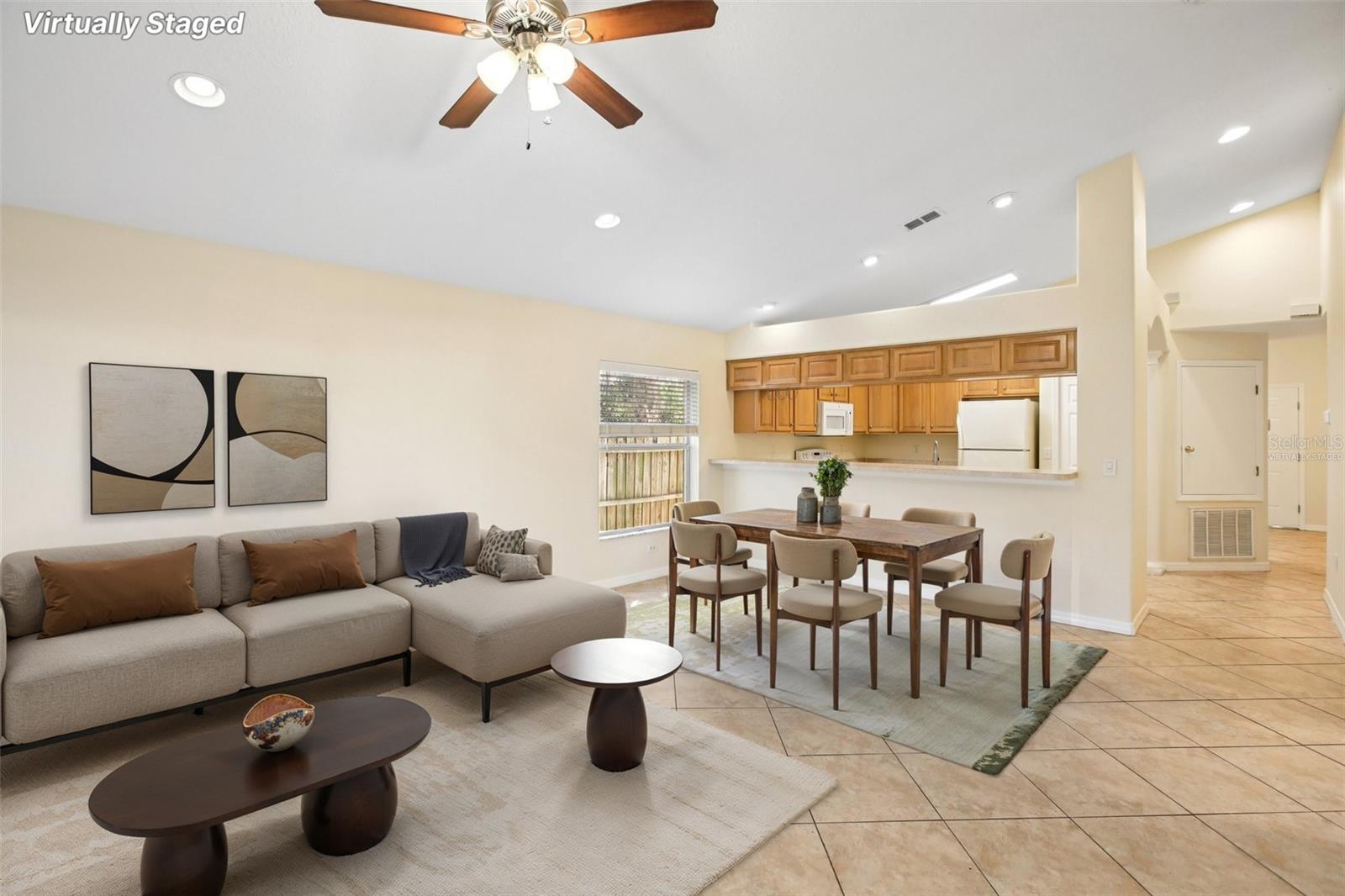 Listing photo id 2 for 2719 Union Street