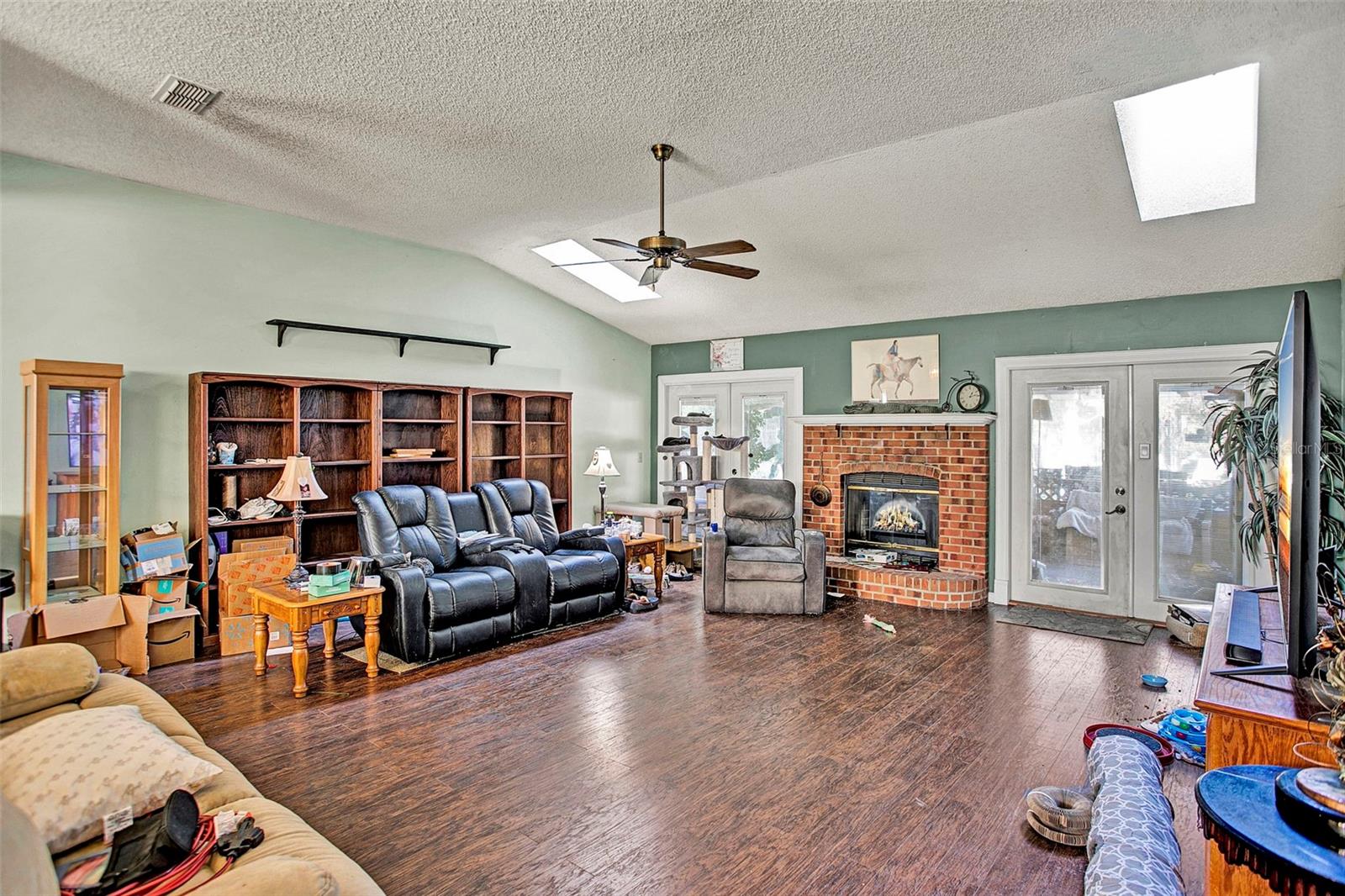 Image 4 of 19 For 3172 Wilderness Drive