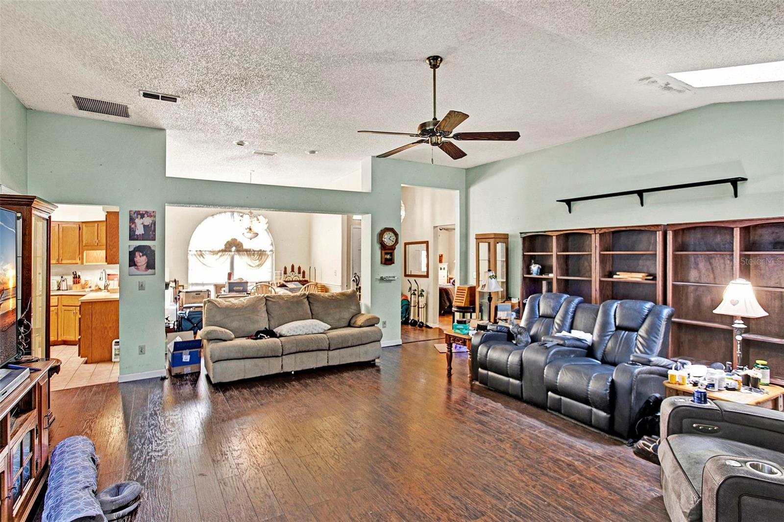 Image 5 of 19 For 3172 Wilderness Drive