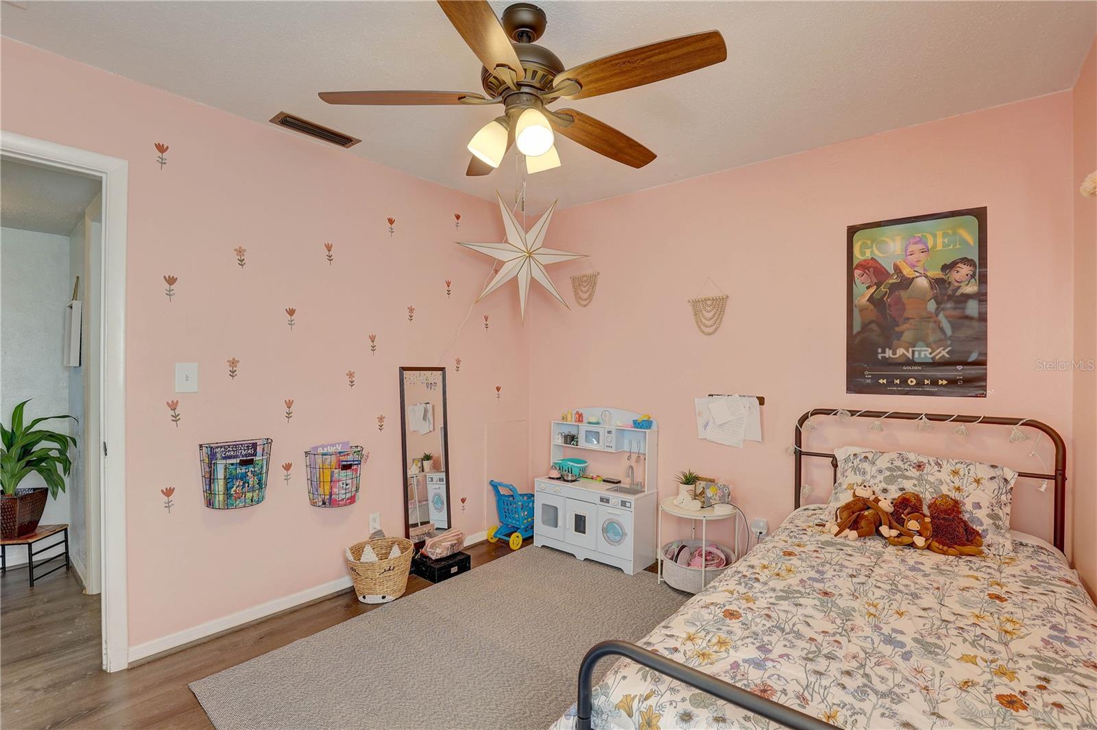 Image 36 of 45 For 8497 137th Street