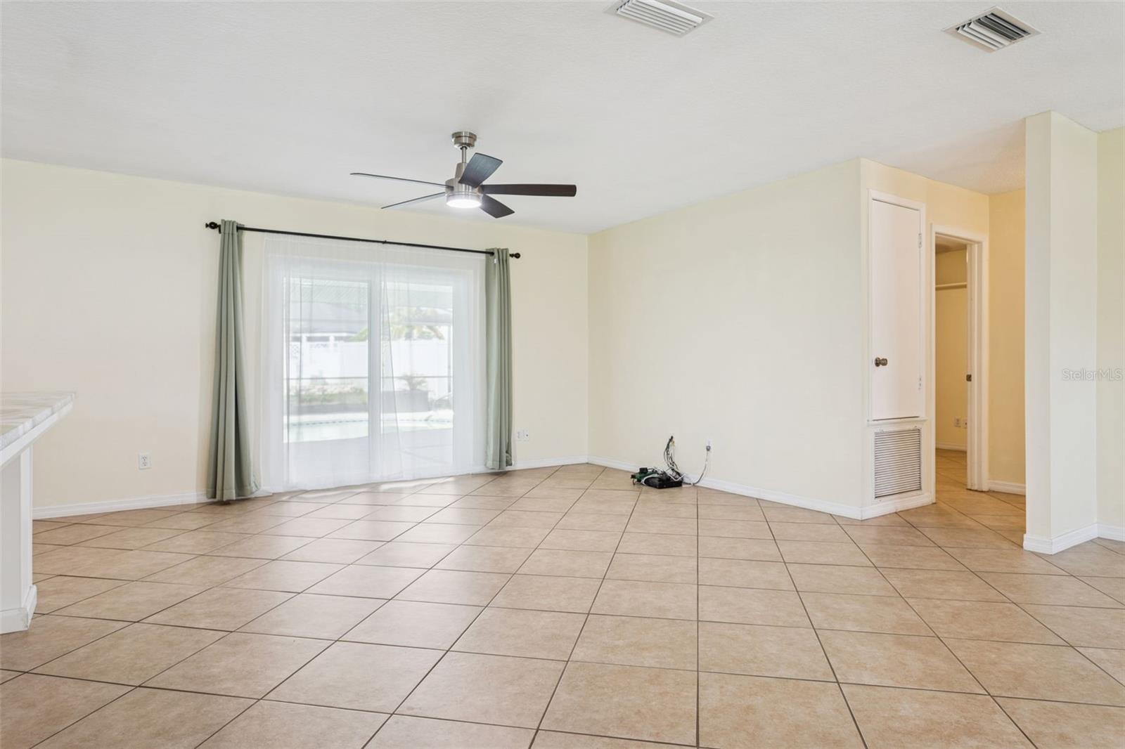 Image 11 of 28 For 1255 Foggy Ridge Parkway