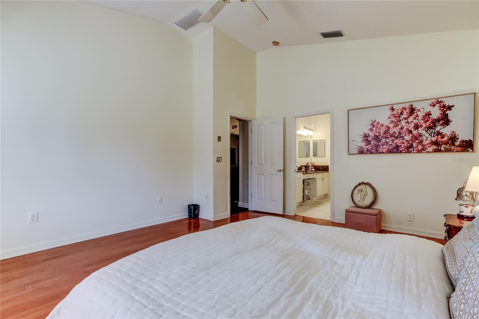 Image 29 of 78 For 3333 Brenford Place