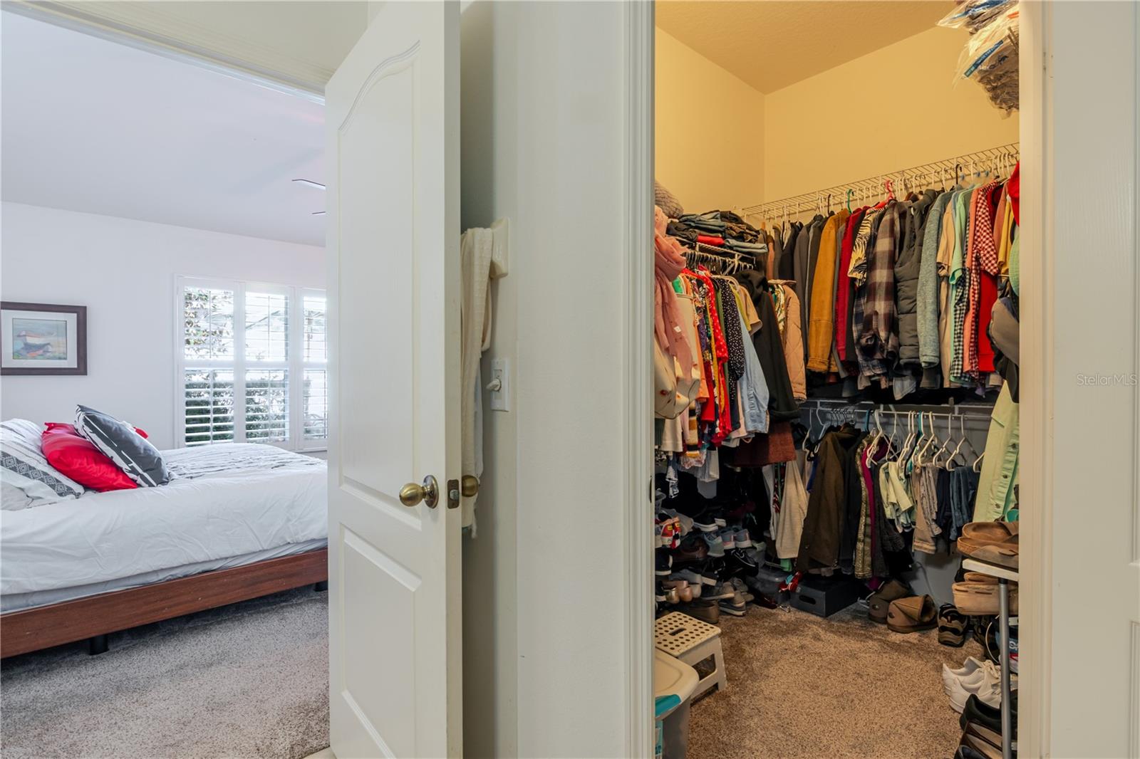 Image 13 of 22 For 31500 Shaker Circle