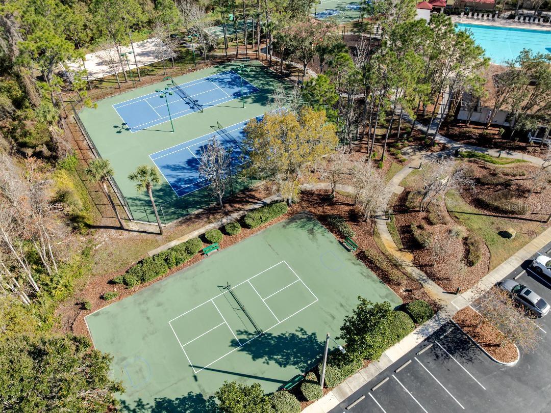 Image 21 of 22 For 31500 Shaker Circle