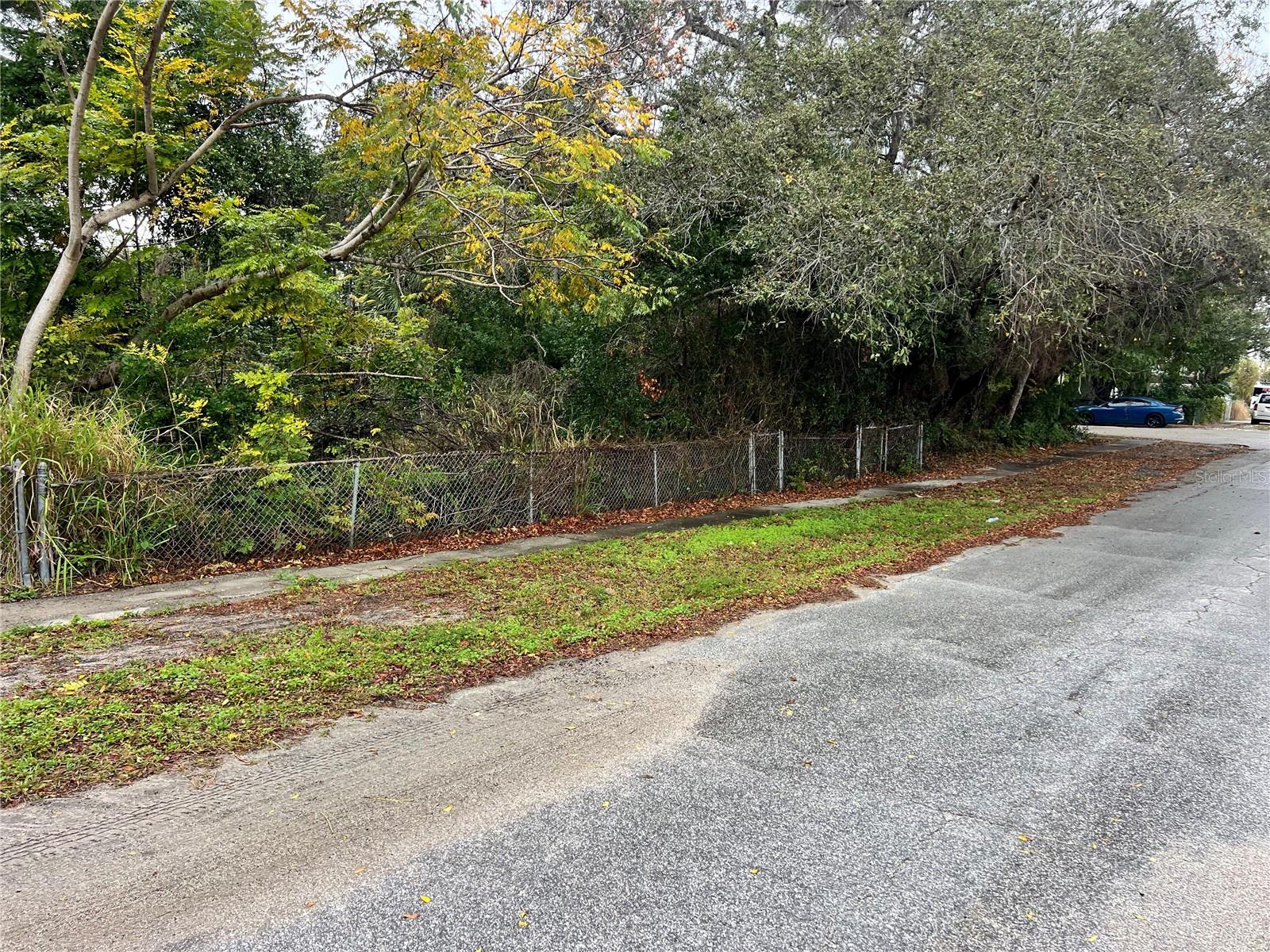 Image 5 of 7 For  Park Avenue 