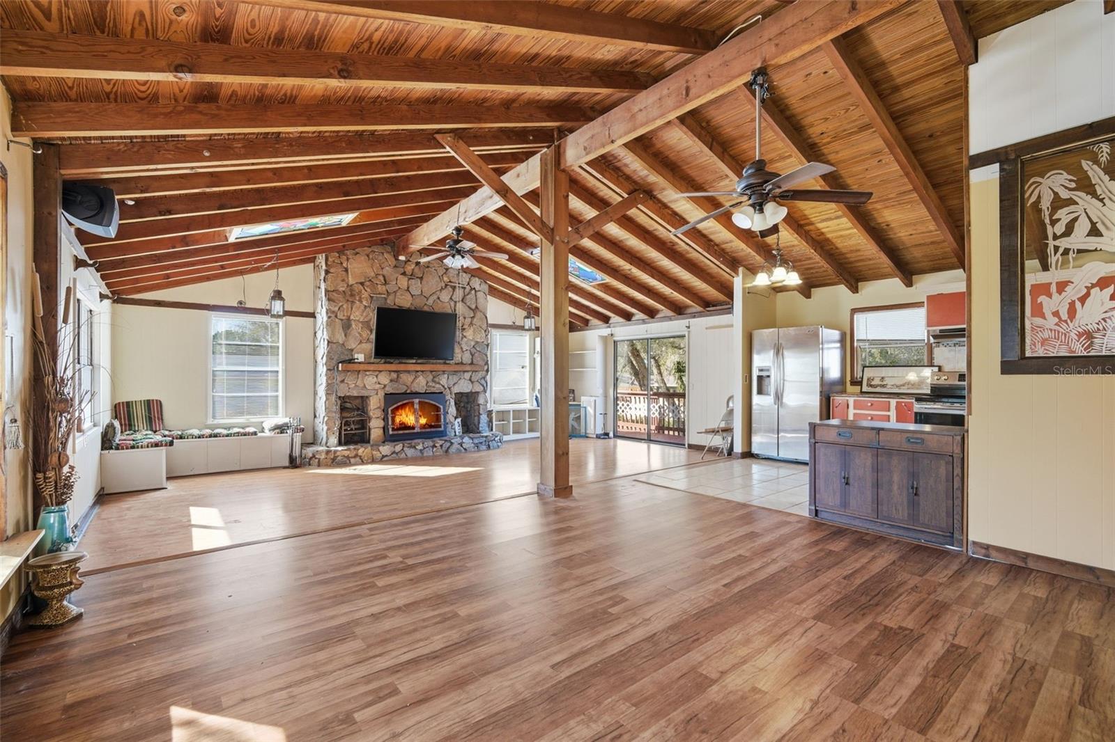 Image 5 of 75 For 1112 Florida Avenue