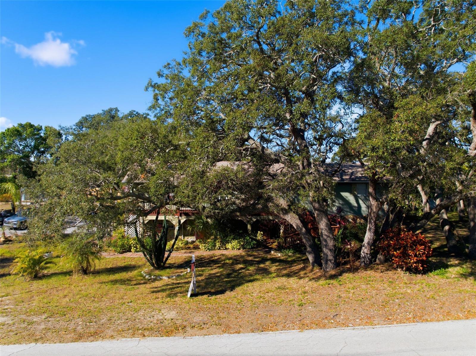 Image 54 of 75 For 1112 Florida Avenue