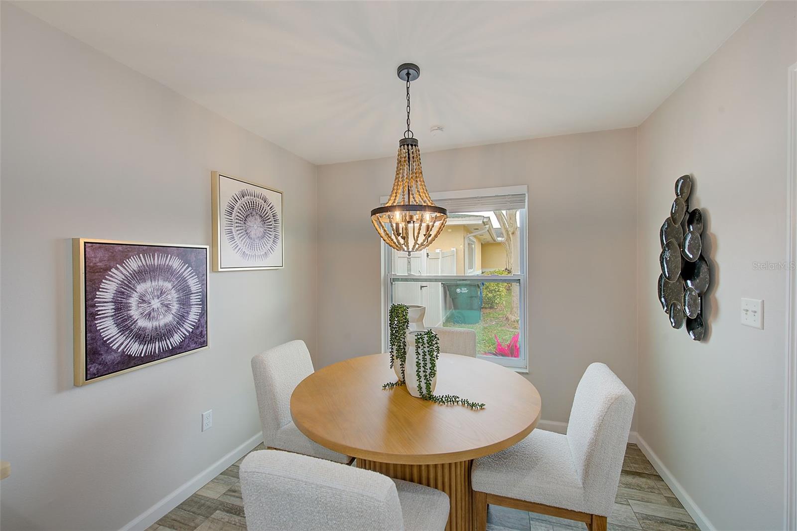 Image 14 of 59 For 2589 Sunny Breeze Avenue