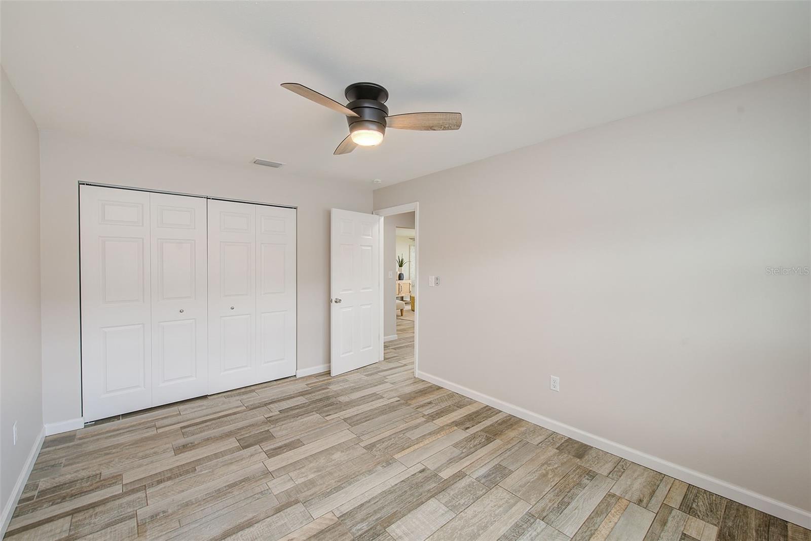 Image 21 of 59 For 2589 Sunny Breeze Avenue