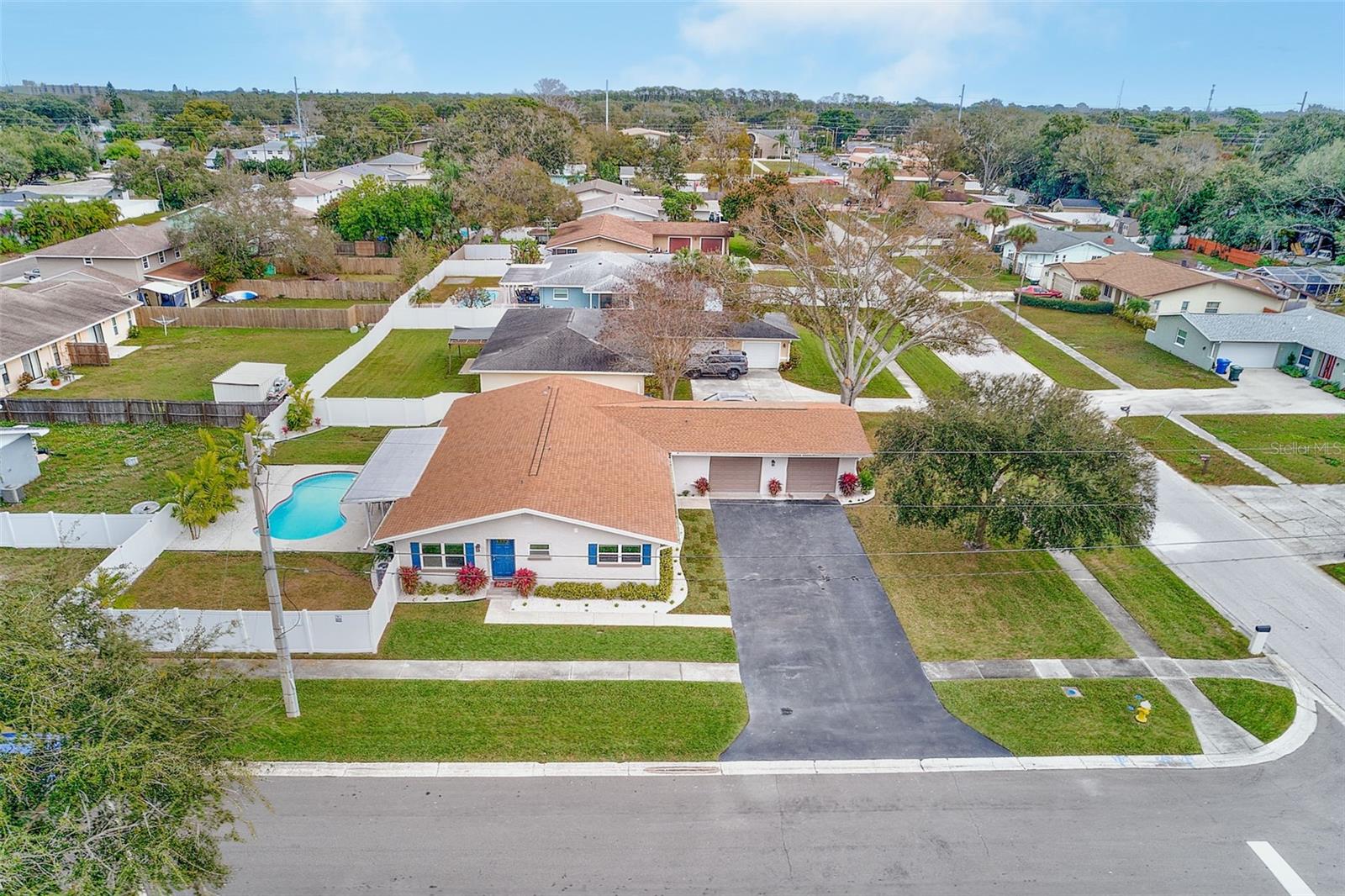 Image 51 of 59 For 2589 Sunny Breeze Avenue