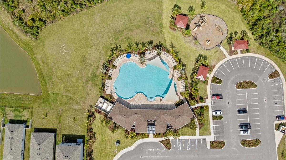 Image 34 of 42 For 33064 Tulip Petal Lane