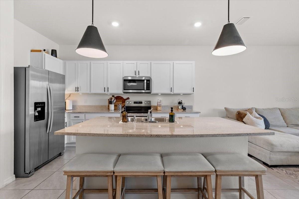 Image 8 of 42 For 33064 Tulip Petal Lane