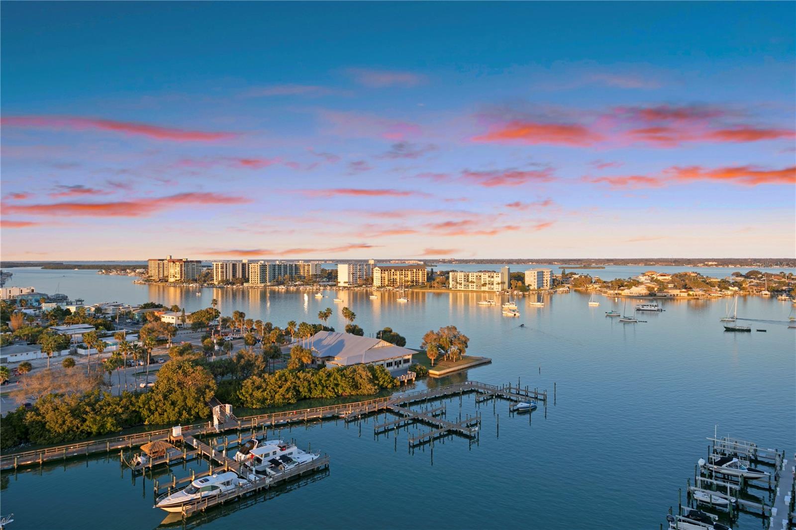 Details for 521 Mandalay Avenue 1210, CLEARWATER BEACH, FL 33767