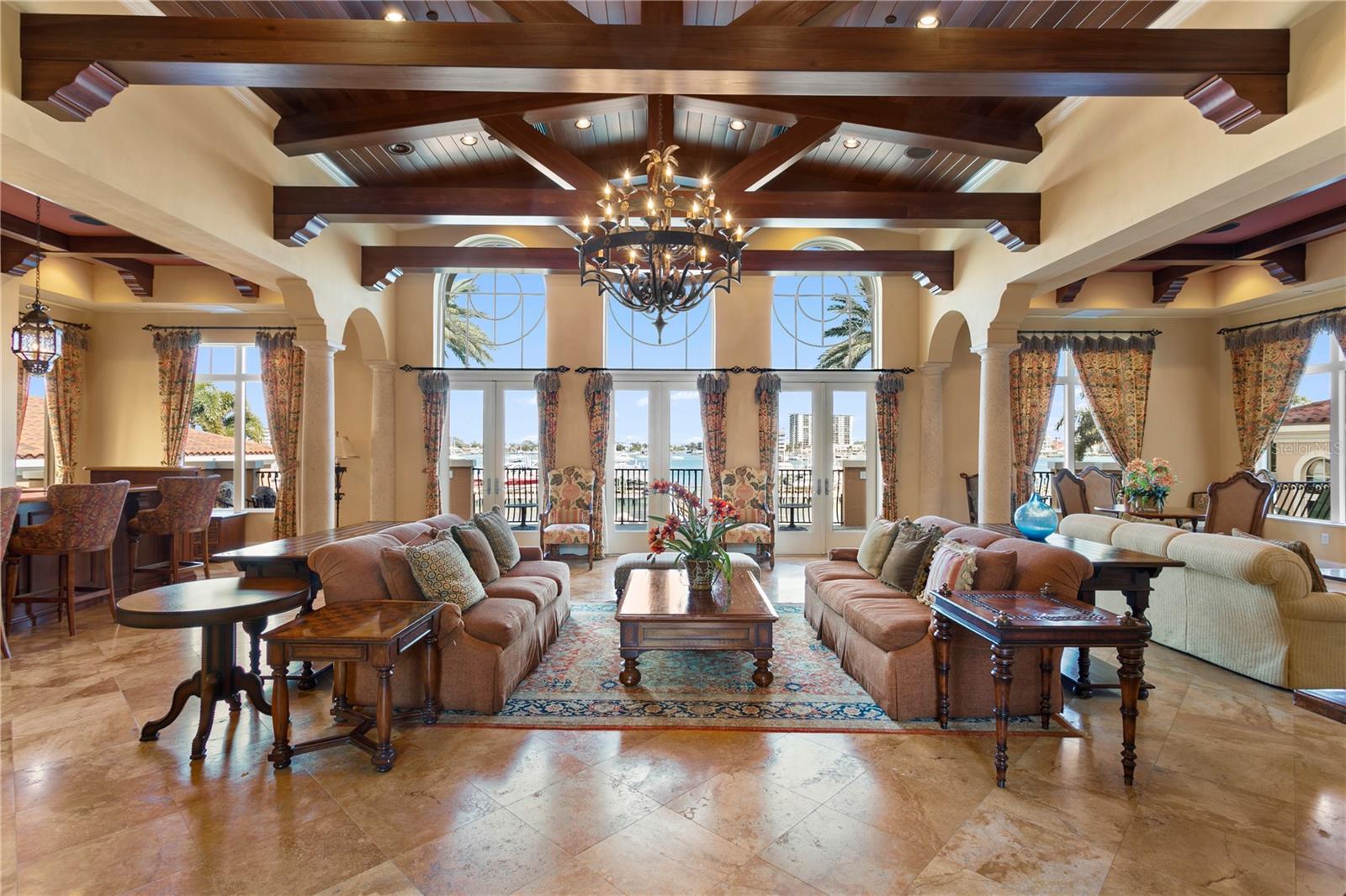 Image 43 of 54 For 521 Mandalay Avenue 1210