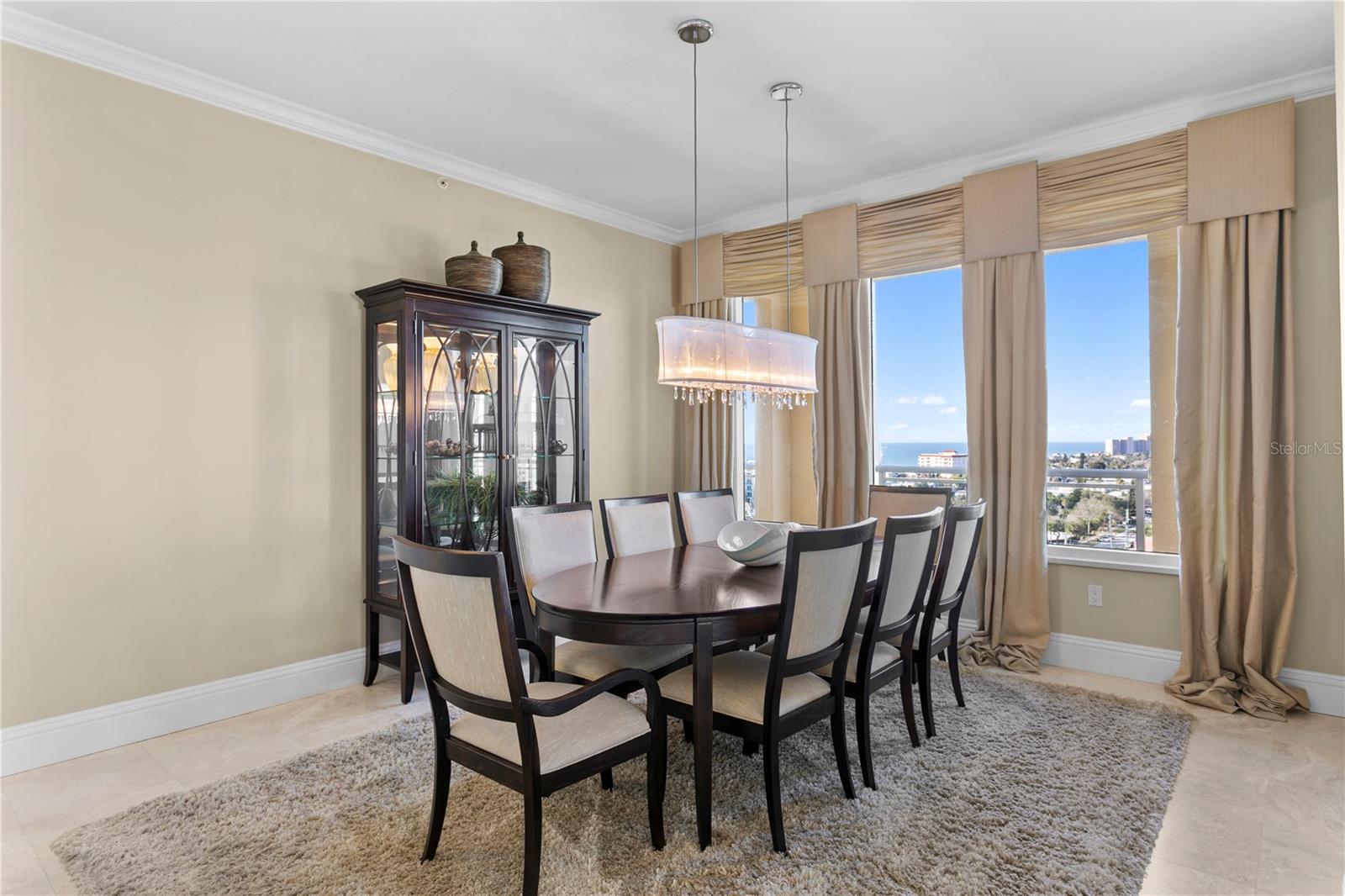 Image 8 of 54 For 521 Mandalay Avenue 1210