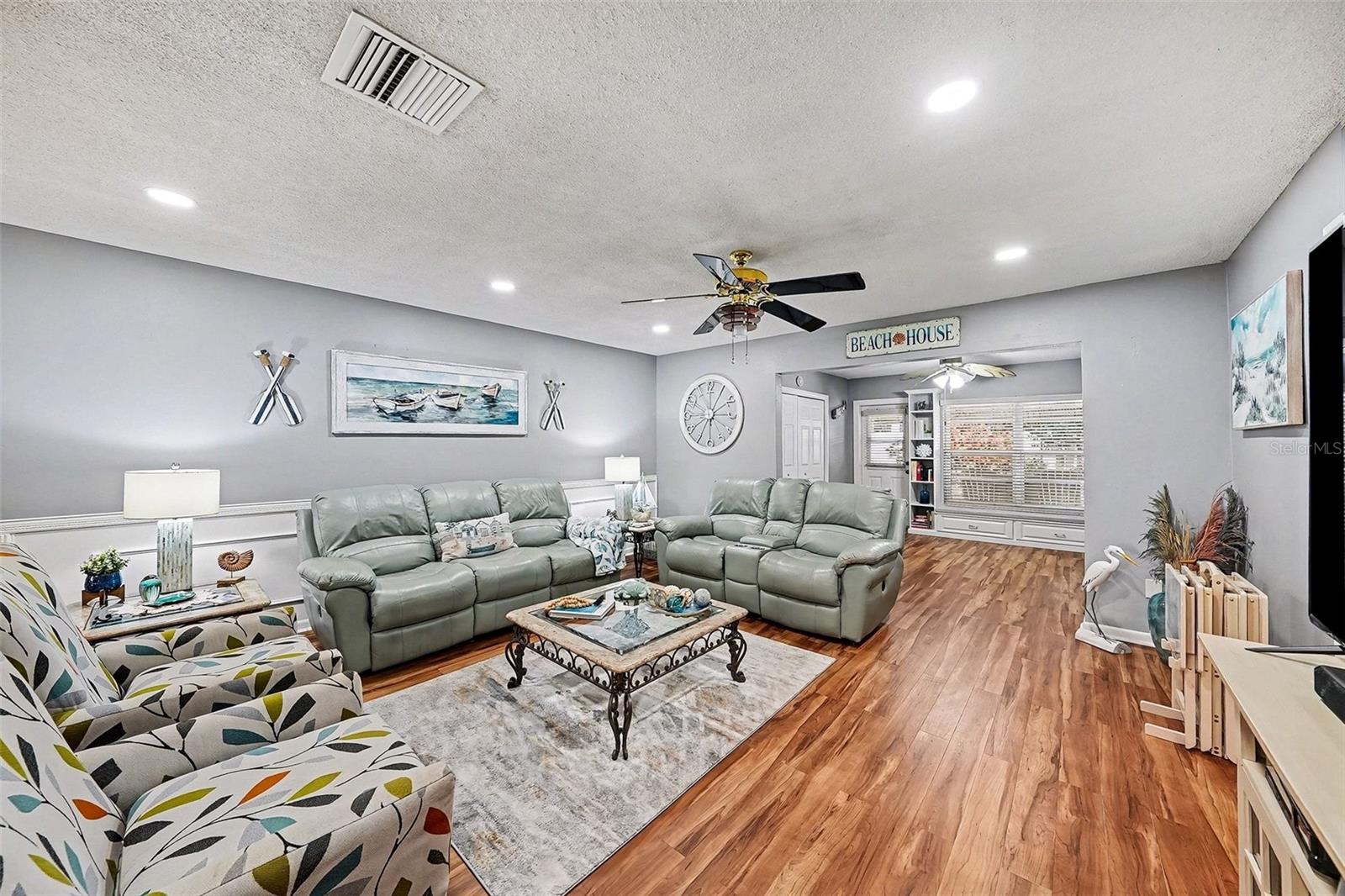 Image 9 of 28 For 1659 Lake Avenue 1